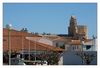 im Hintergrund die Kirche Notre Dame de la Mer in Stes Maries de la Mer