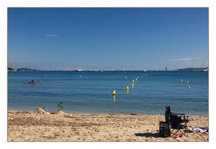 Strand zwischen St. Tropez(re) und St. Maxime(li)