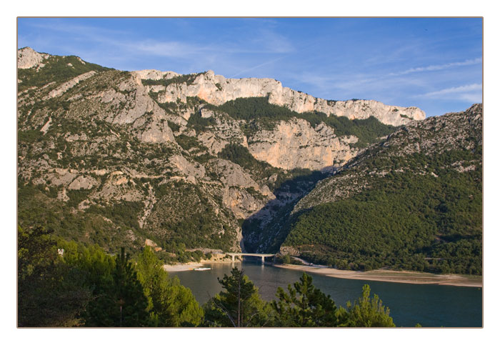 die Mündung des Verdon in den Lac Ste. Croix