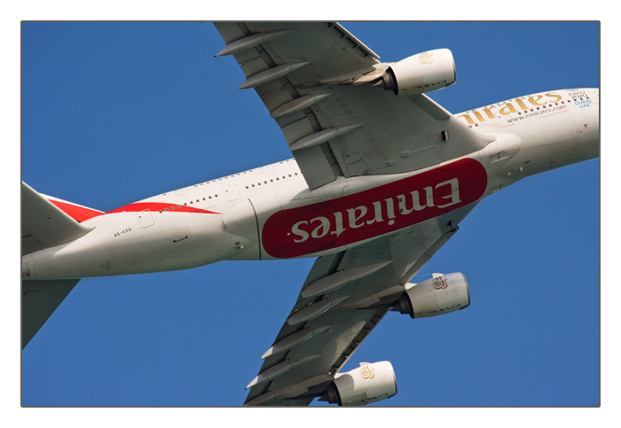 Emirates, Airbus A380-861, A6-EDQ