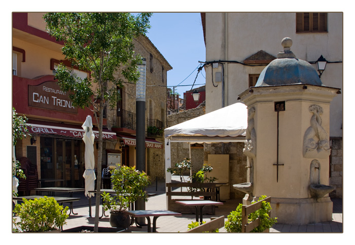 am Marktplatz, Plaça Major, Sant Pere Pescador