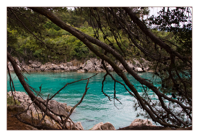 entlang am Uferweg zur Stadt Krk, Kroatien