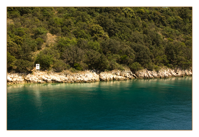 am Fährhafen Valbiska-Merag (Krk-Cres), Insel Krk, Kroatien