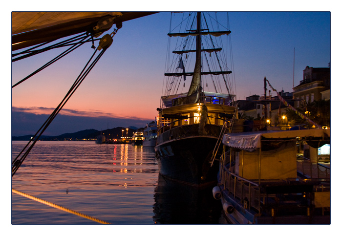 abends am Hafen von Mali-Lošinj, Insel Lošinj (Losinj), Kroatien