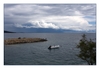 am Strand in einer Bucht der Stadt Krk, Insel Krk, Kroatien