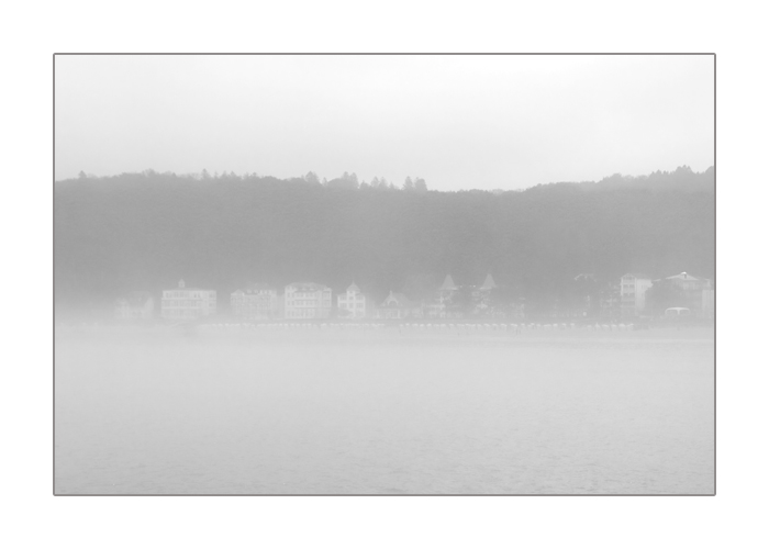 Rügen, Strand bei Binz im Nebel