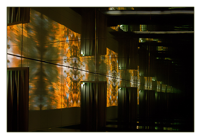 Spiegel-Lichterspiel im Erlebnis-Zentrum, Nationalpark Jasmund auf Rügen