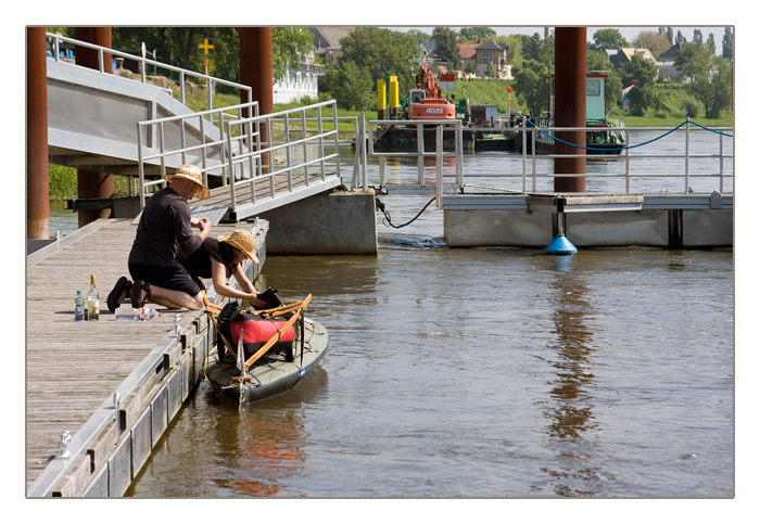 Kanuten wollen von Coswig/Anhalt bis Hamburg auf der Elbe fahren