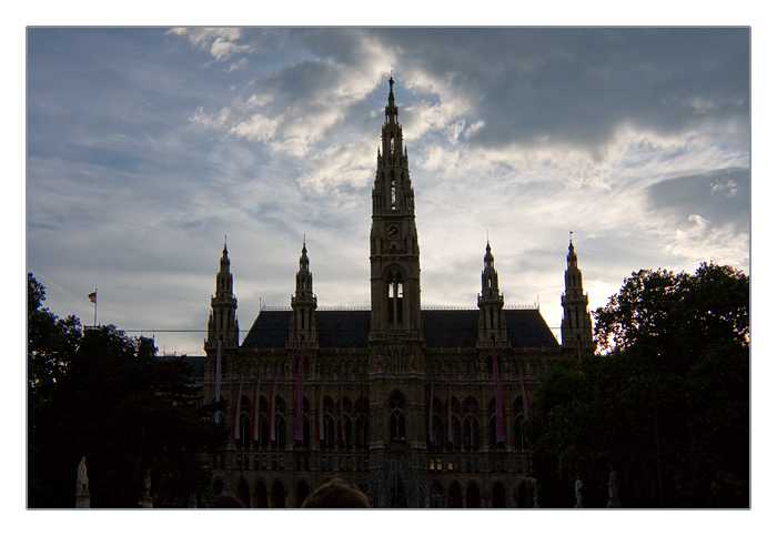 Rathaus Wien, unterwegs mit einem Fiaker