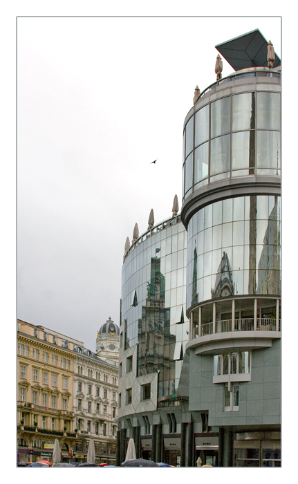 Spiegelung des Stephandoms im Haas-Haus